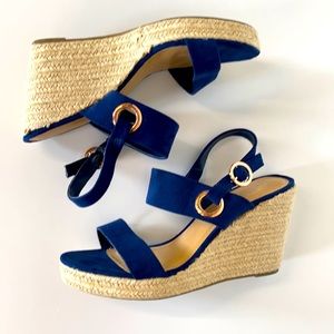 Lauren Conrad Wedge Sandals 💙